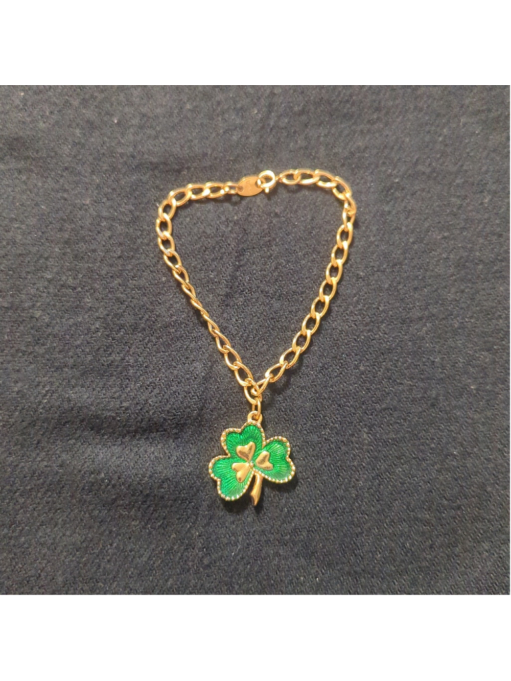 Vintage Avon Gold Tone Green Shamrock Clover Charm Statement Bracelet